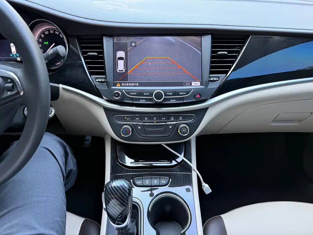 Buick Verano — миниатюра 17