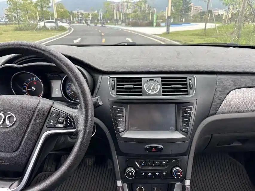 BAIC Senova X55 — миниатюра 16