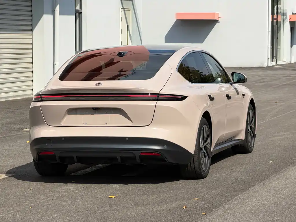 NIO ET5 — миниатюра 25