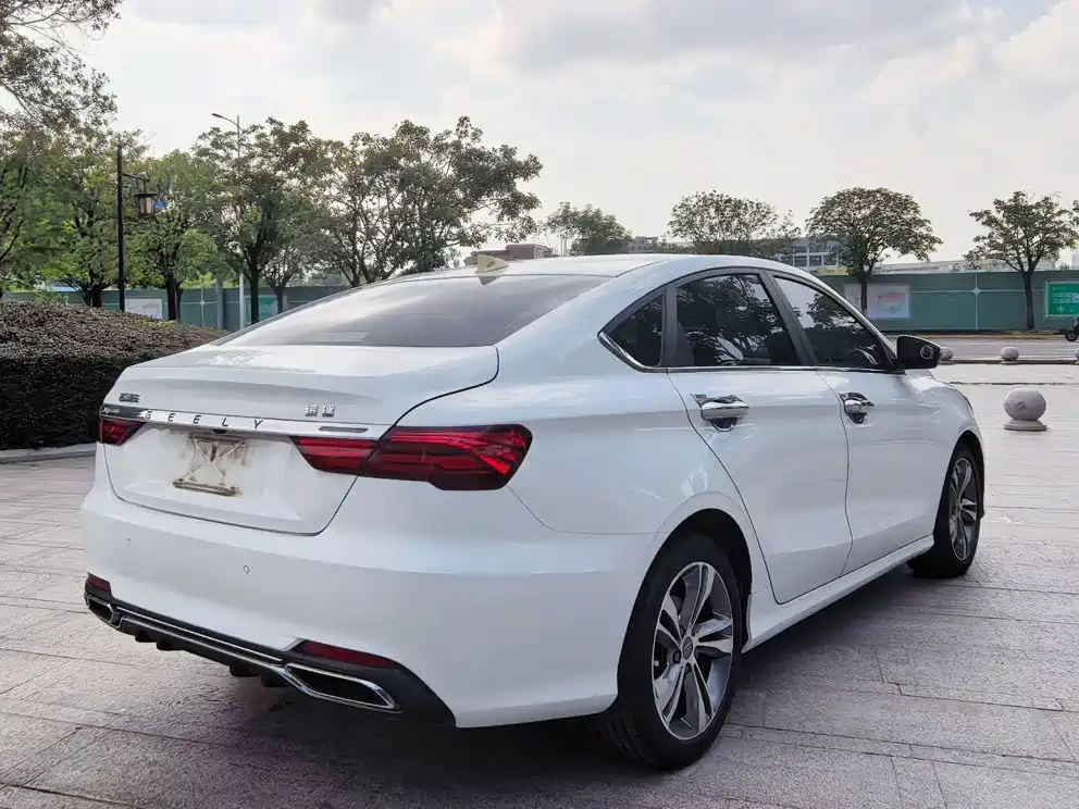 Geely Binrui — миниатюра 4