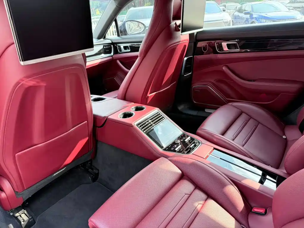 Porsche Panamera — миниатюра 17