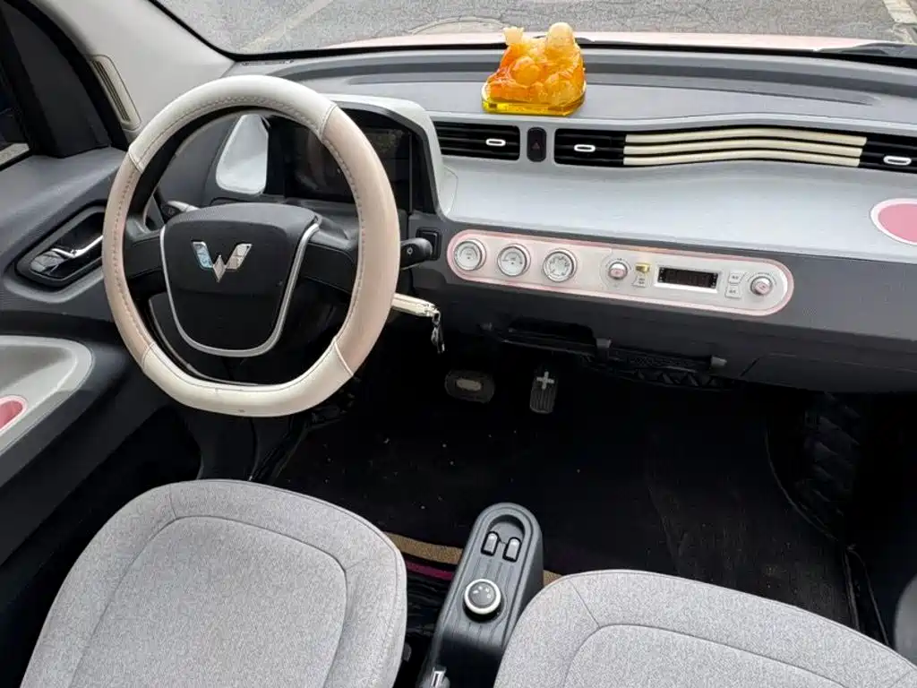 Wuling MINIEV — миниатюра 7