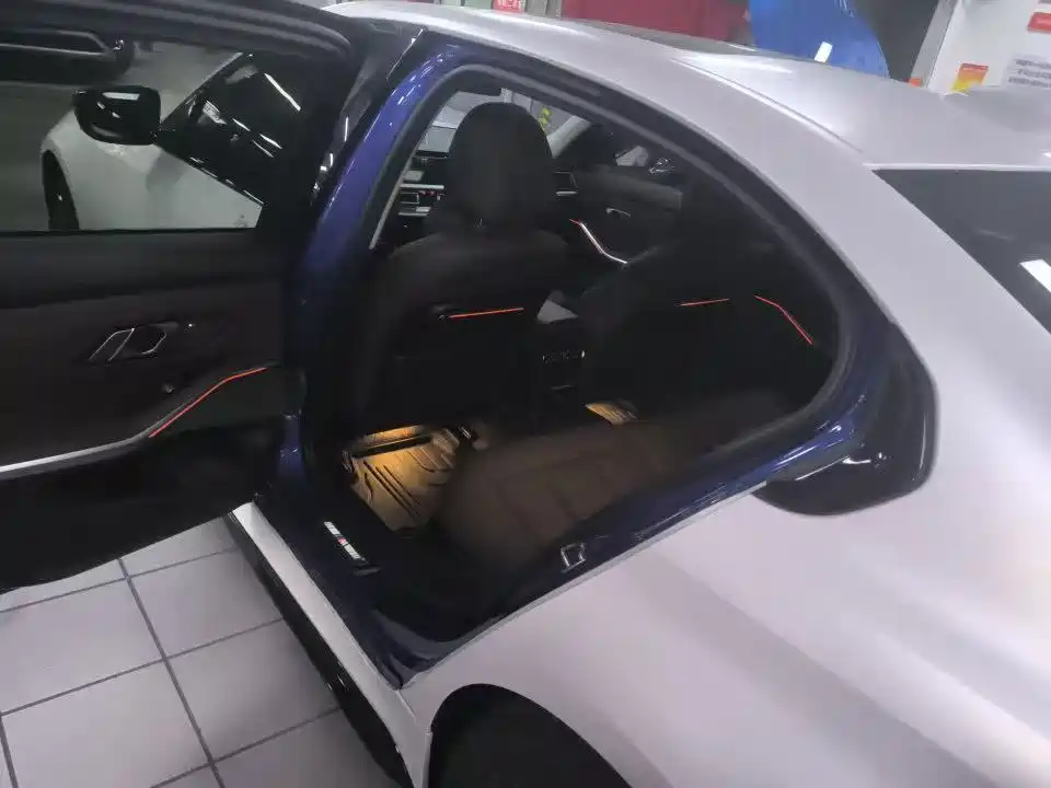 BMW 3 Series — миниатюра 4