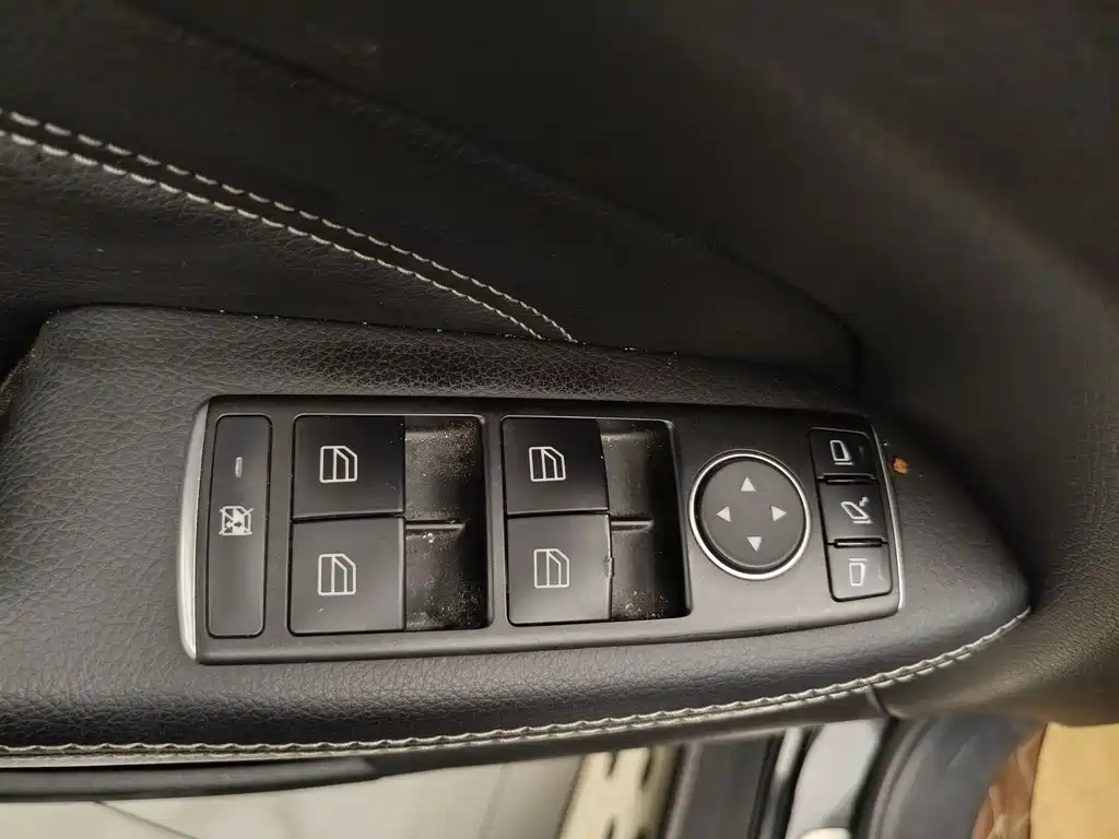 Mercedes-Benz M-Class ML 320 4MATIC, фото 9