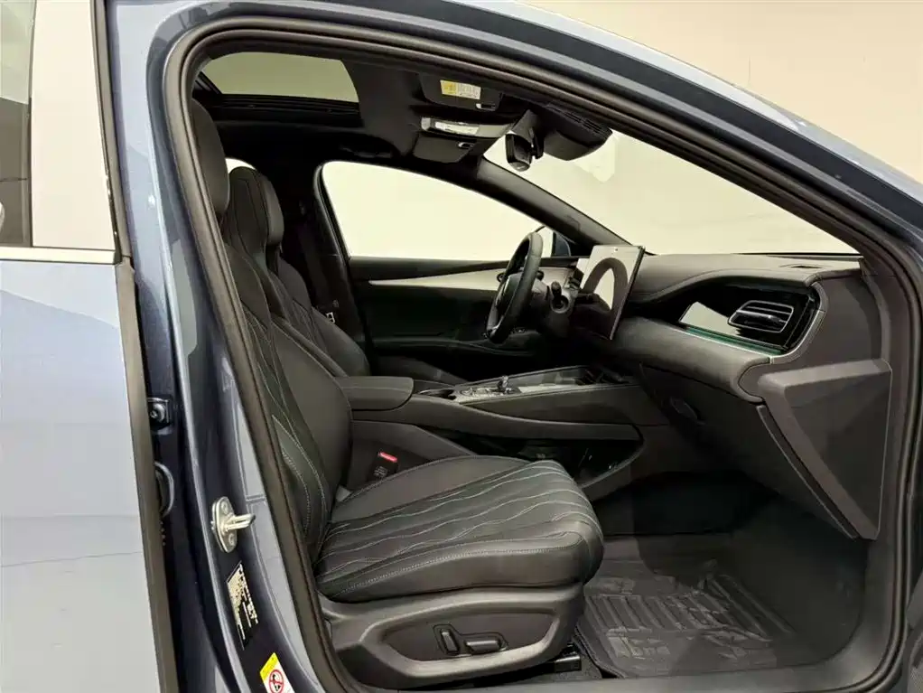 BYD SEAL 06 NEW ENERGY