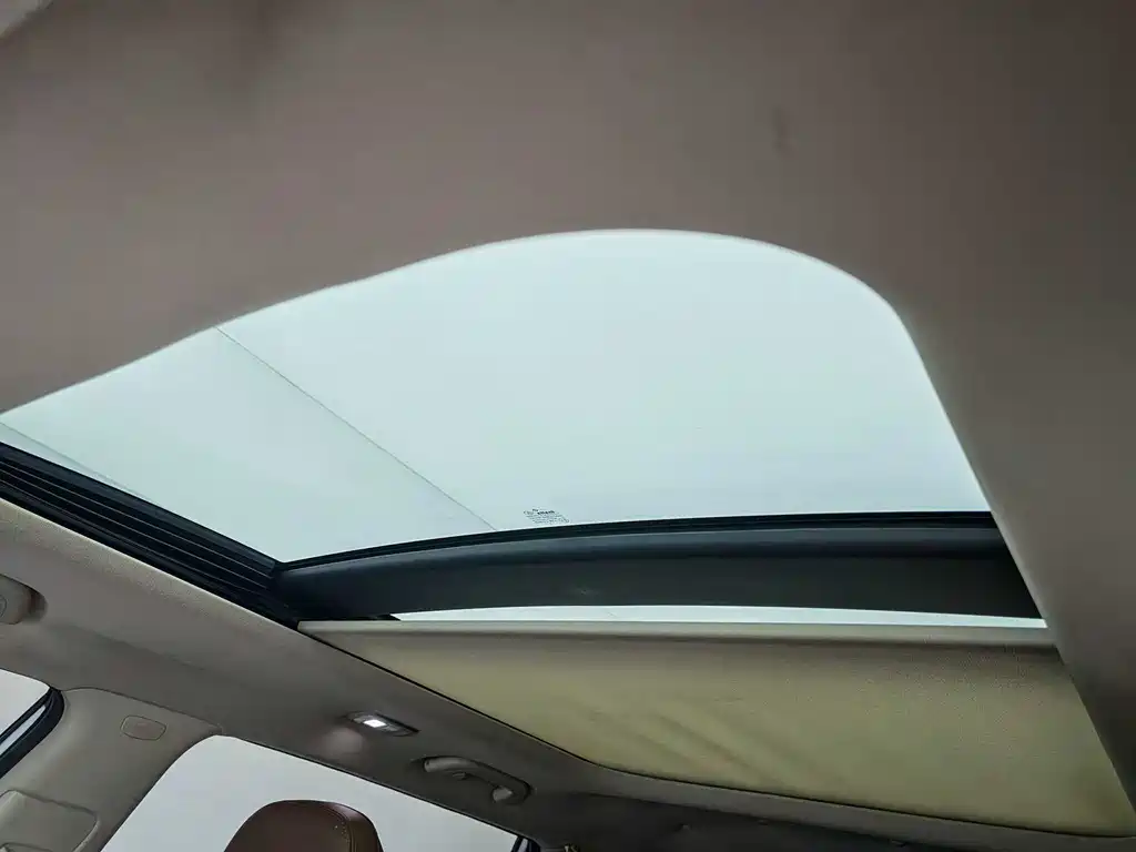 GEELY AUTOMOBILE BOYUE