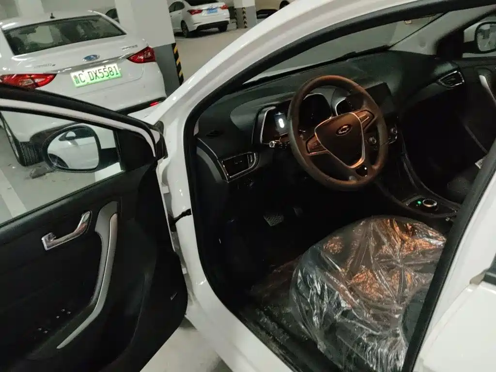 Guojin Auto Junxing — миниатюра 14