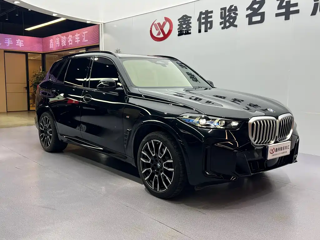 BMW X5 2023 xDrive 40Li M Sport