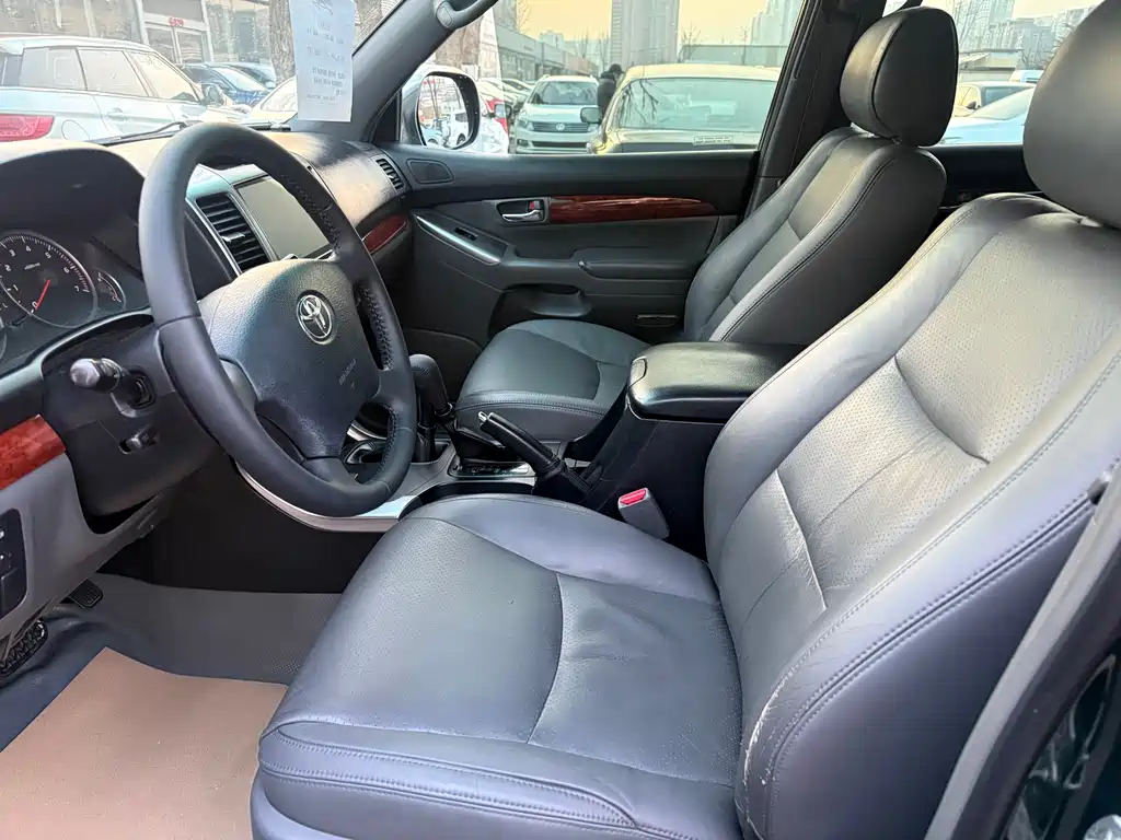 Toyota Land Cruiser Prado 2007 4.0L GX4000