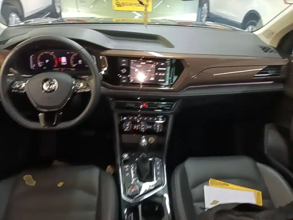 Volkswagen Tharu — миниатюра 10