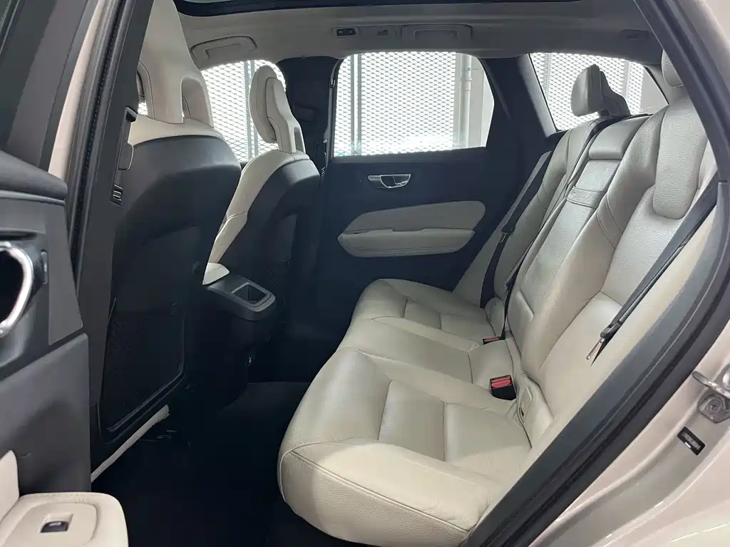 Volvo XC60 2018 T5