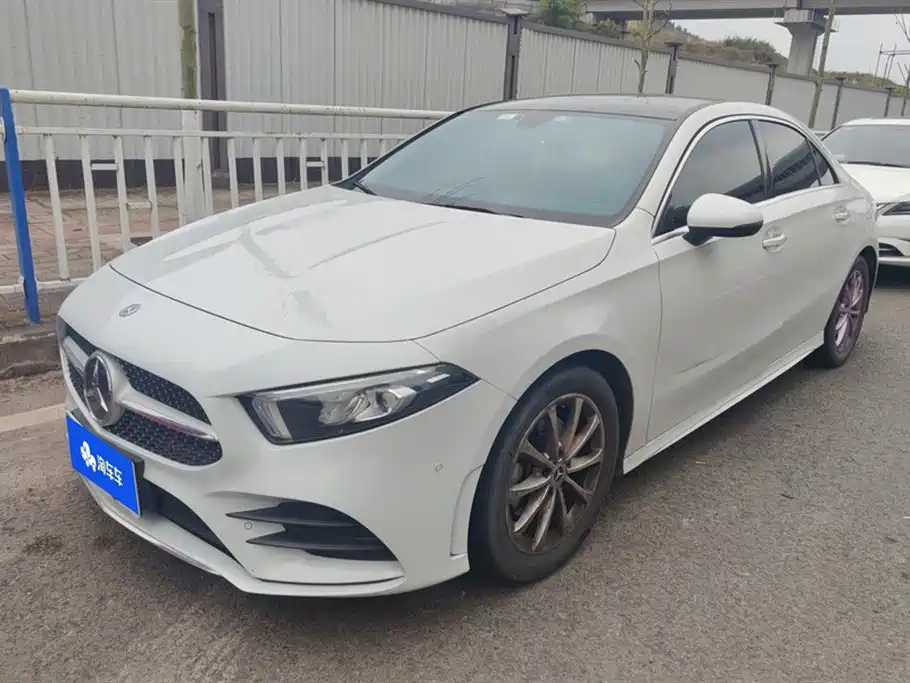 MERCEDES-BENZ A CLASS