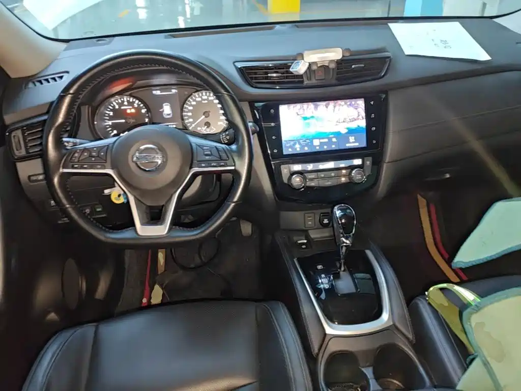 Nissan X-Trail — миниатюра 10