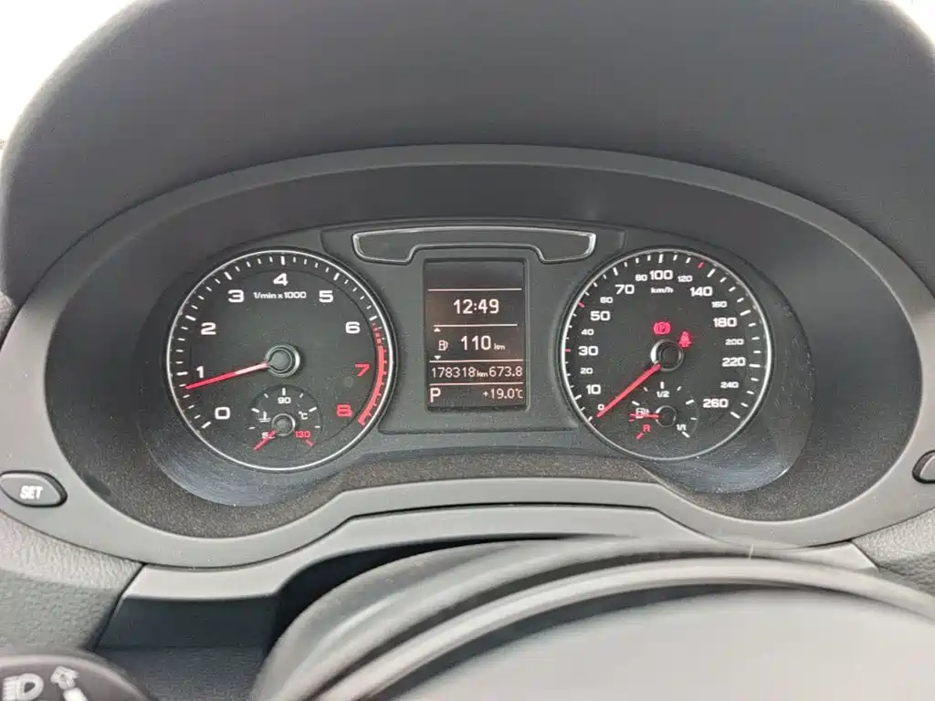 Audi Q3 — миниатюра 12