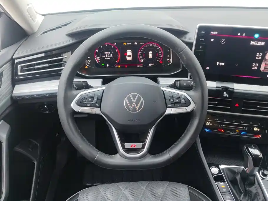 Volkswagen Sagitar — миниатюра 15