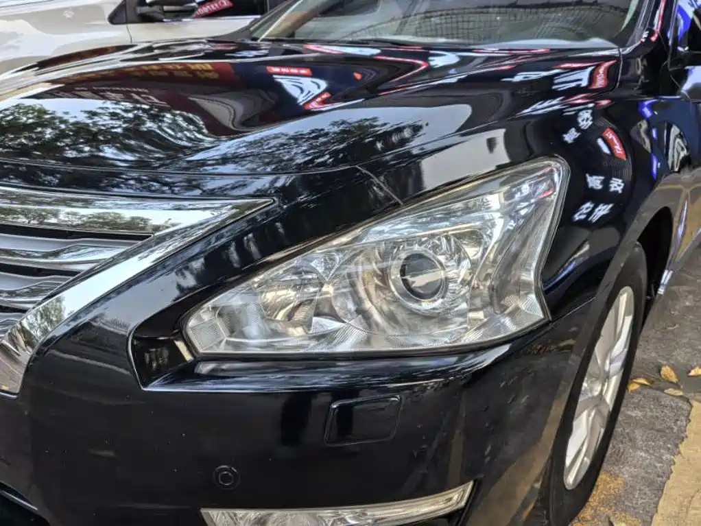 Nissan Altima 2013 2.5L XL-UpperNAVI Tech Luxury