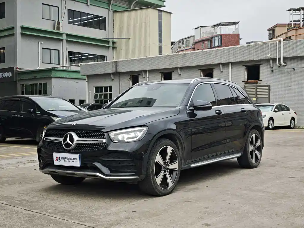 Mercedes-Benz GLC 2023