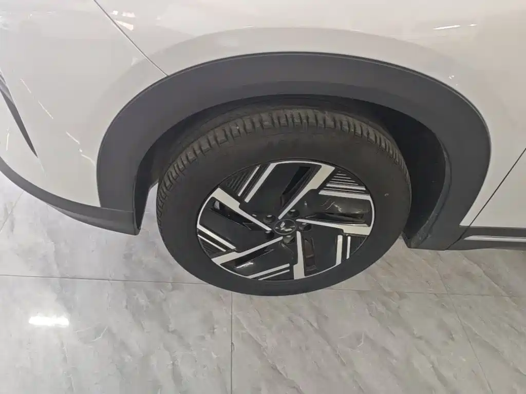 Wuling Xingguang S — миниатюра 23
