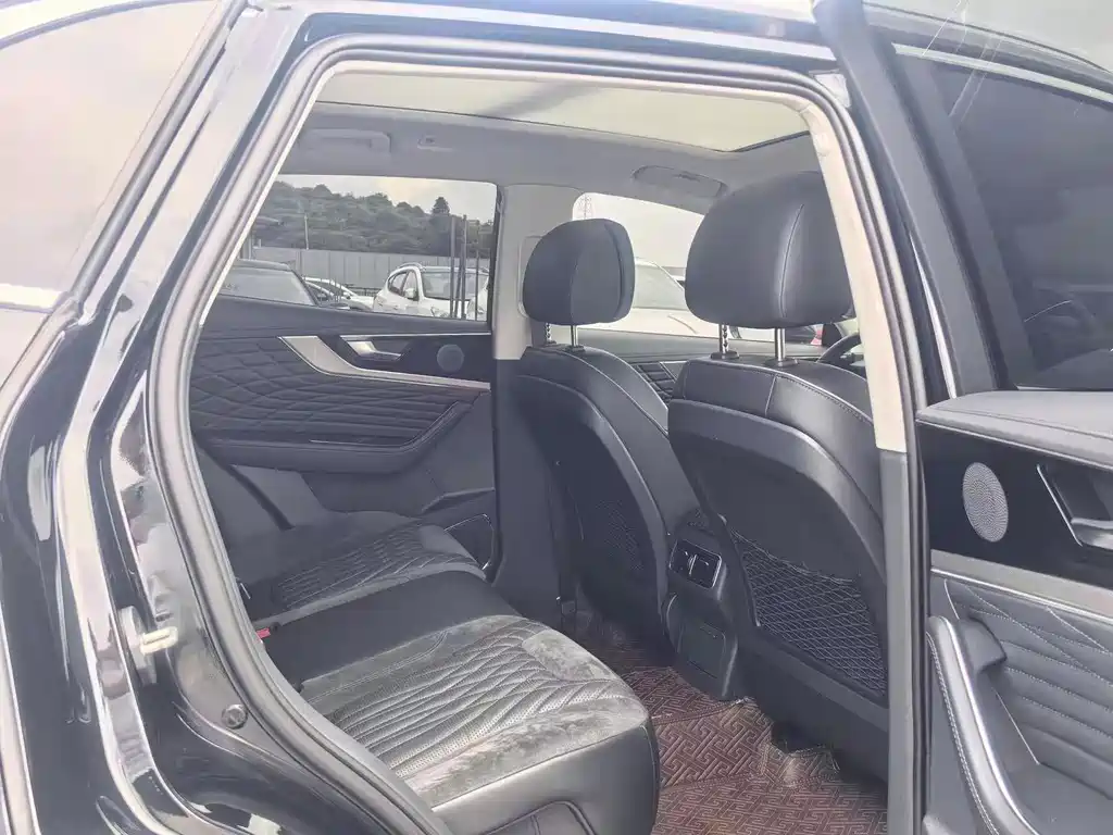 Hongqi Hongqi HS5 — миниатюра 6