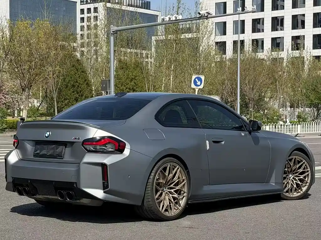 BMW M2 2024 M2
