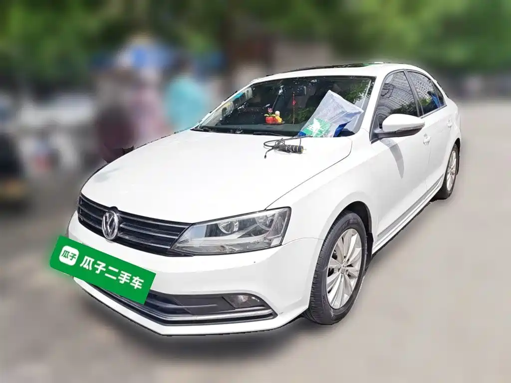 Volkswagen Sagitar 2015 230TSI AT Comfort