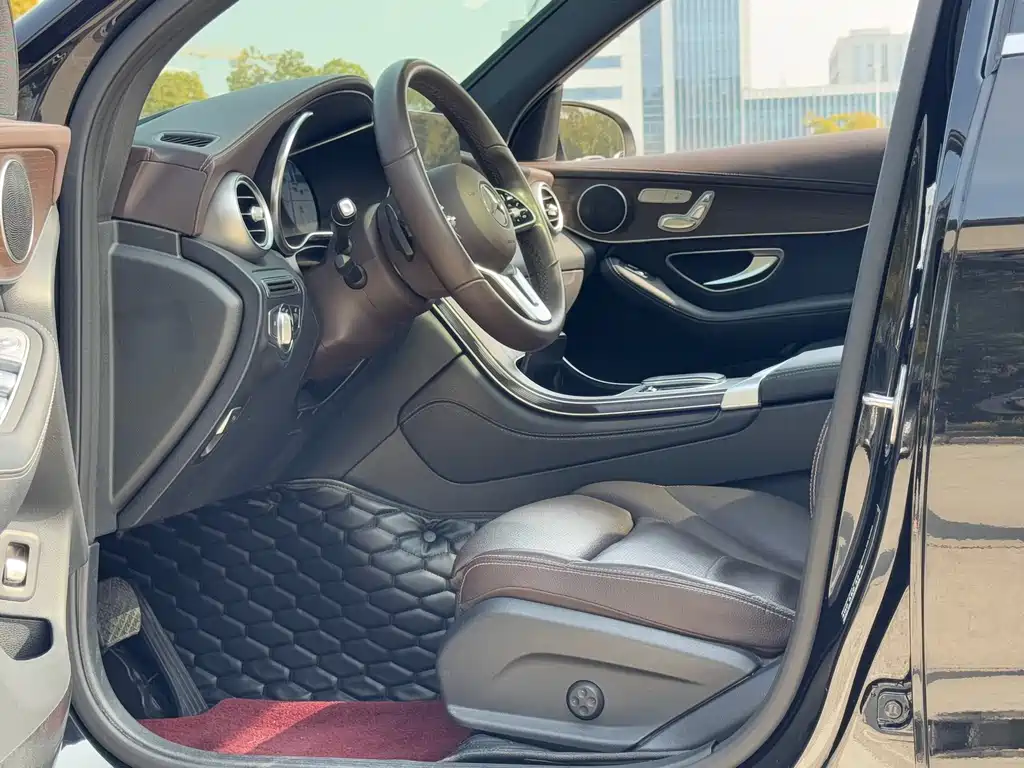 Mercedes-Benz GLC 2021 GLC 260 L 4MATIC Luxury