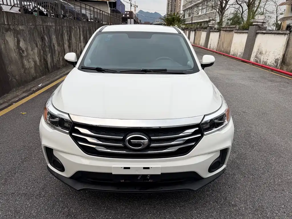 GAC TRUMPCHI GS4