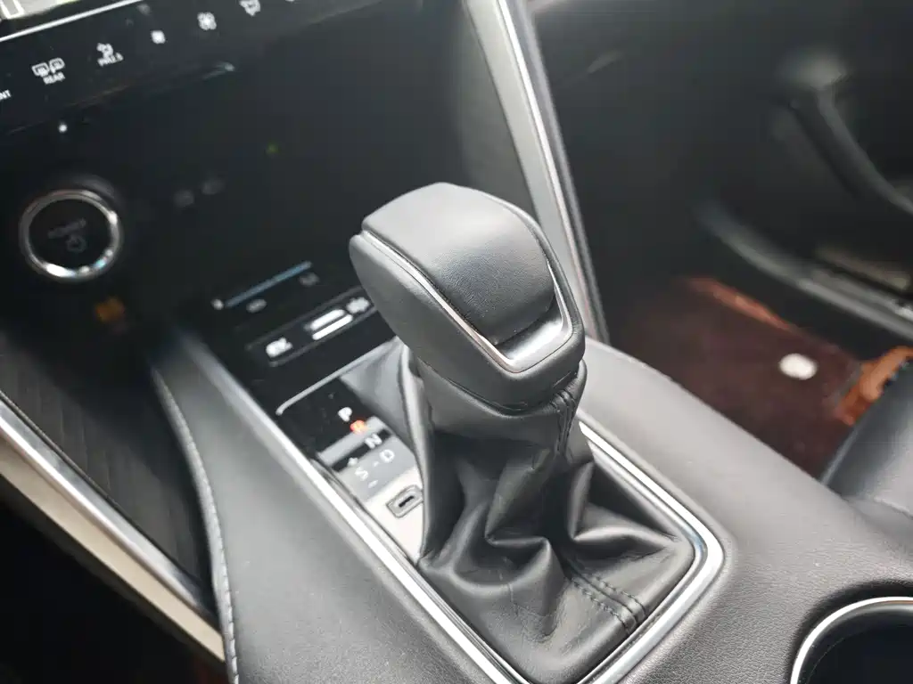 Toyota Harrier — миниатюра 14