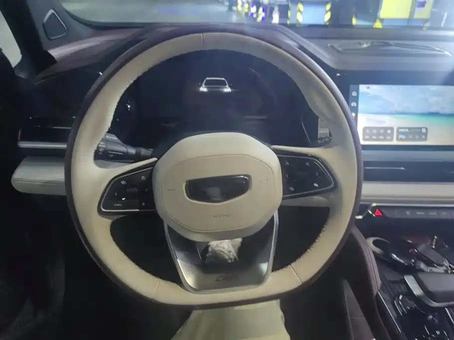 Geely Xingyue L — миниатюра 15