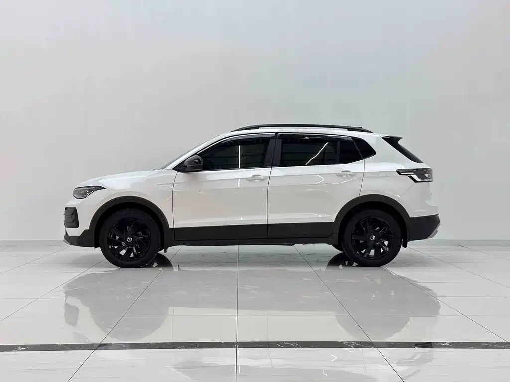 Volkswagen Tharu — миниатюра 5