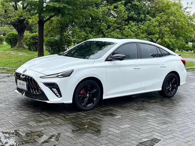 2022 MG 5