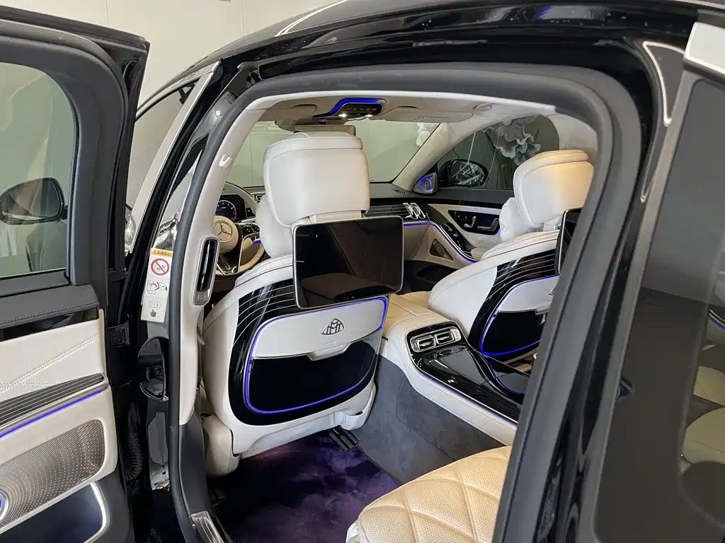 Mercedes-Benz S-Class — миниатюра 19