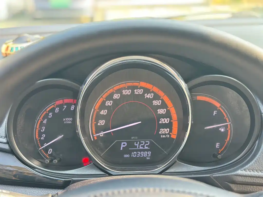 TOYOTA YARIS L ZHIXUAN