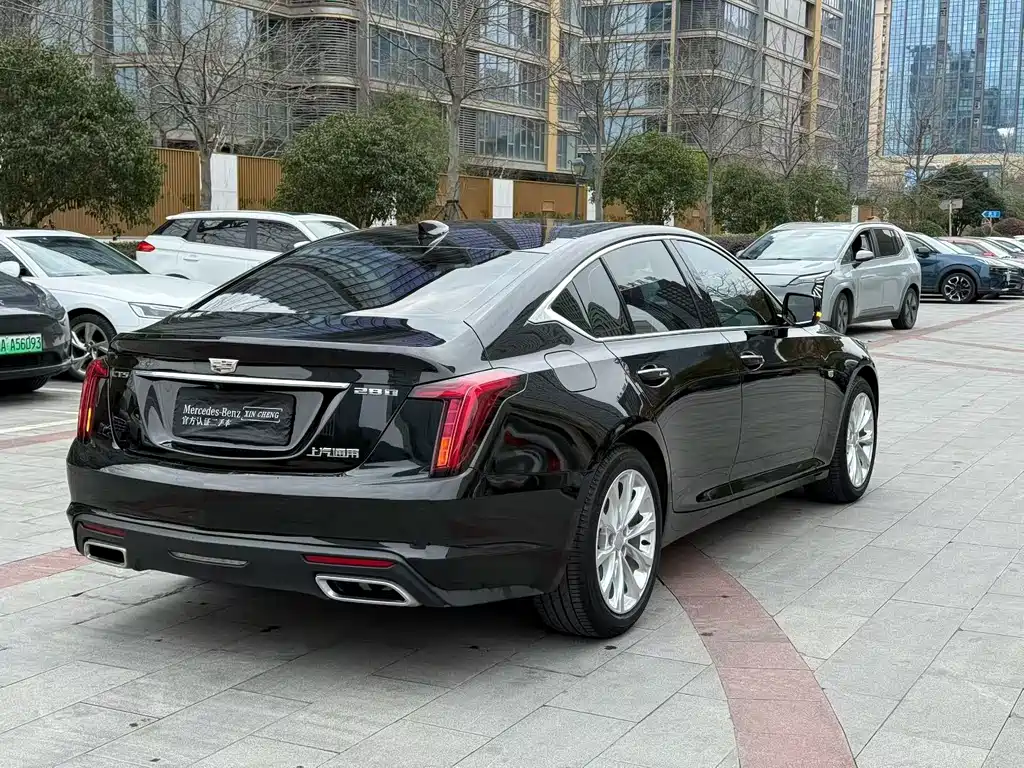CADILLAC CT5