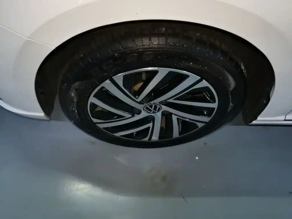 Volkswagen Lavida — миниатюра 23