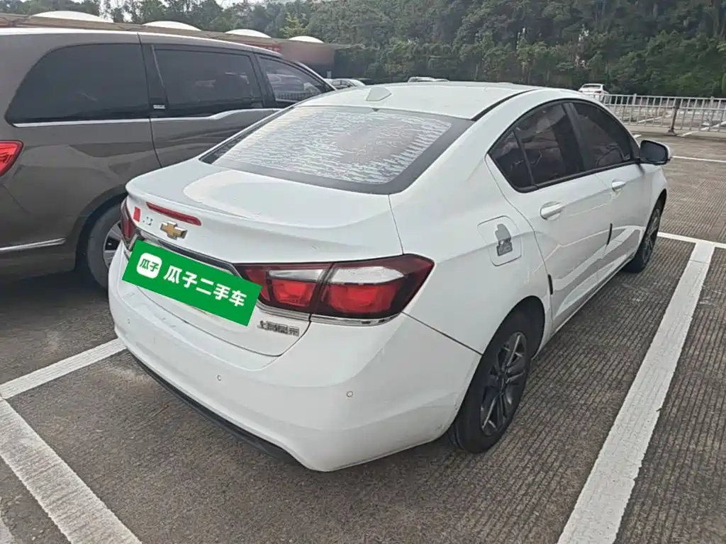 Chevrolet Cruze — миниатюра 7