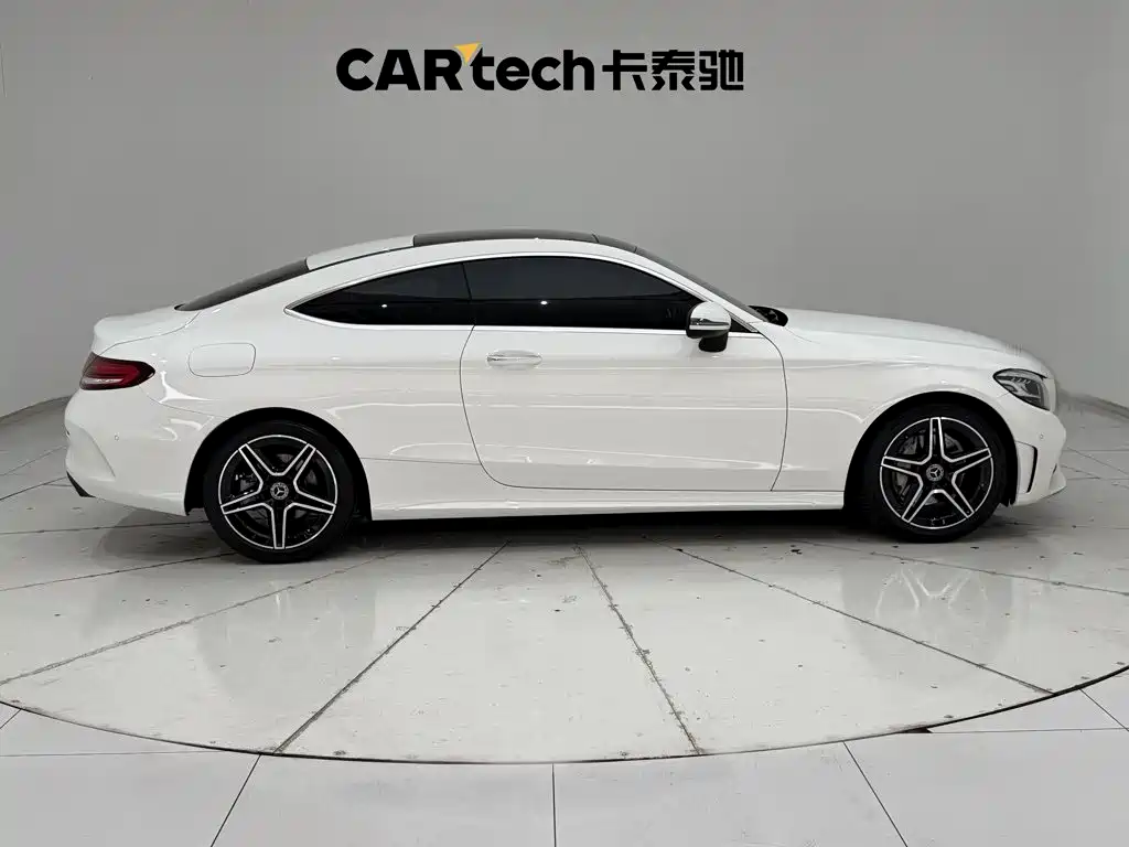 Mercedes-Benz C-Class (Import) — миниатюра 4