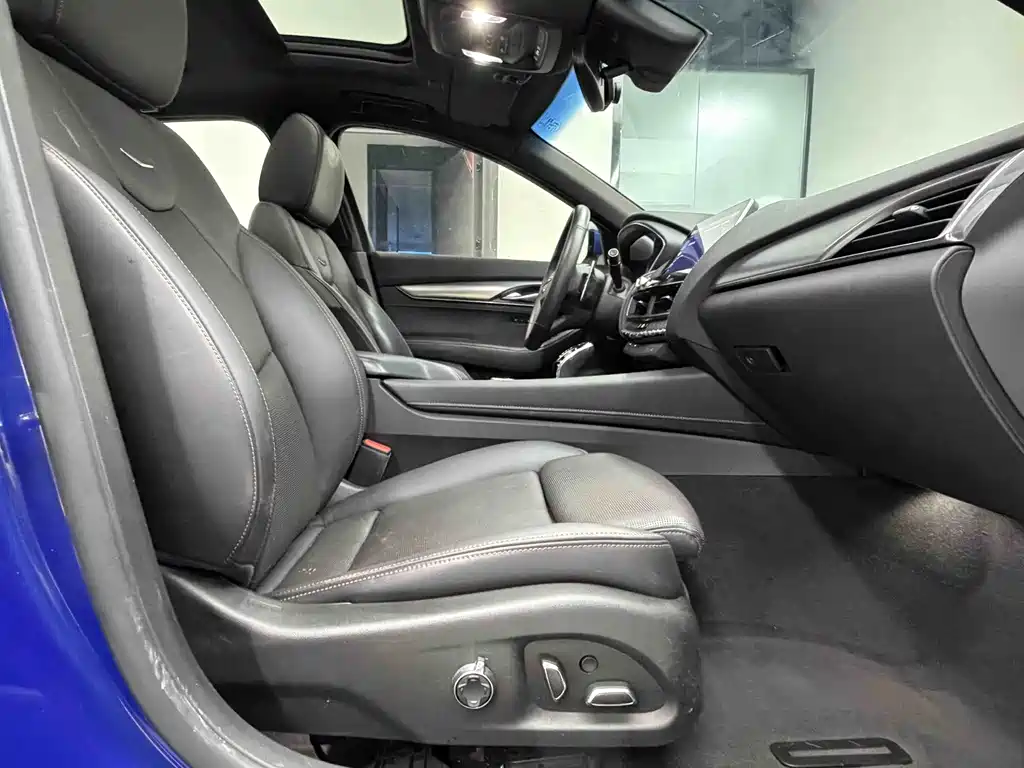 Cadillac CT5 2021 28T Lead Sport