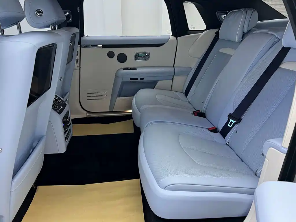 Rolls-Royce Ghost — миниатюра 16