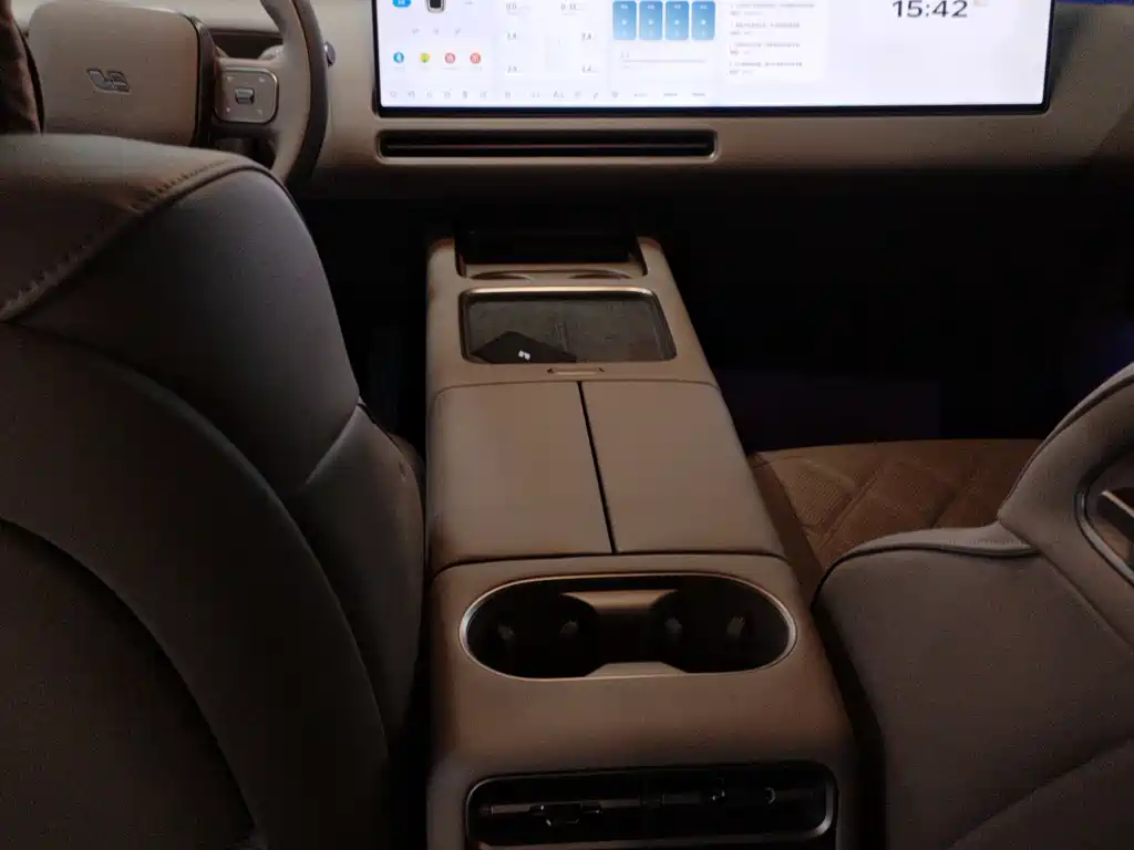 Li Auto Li L9 — миниатюра 6