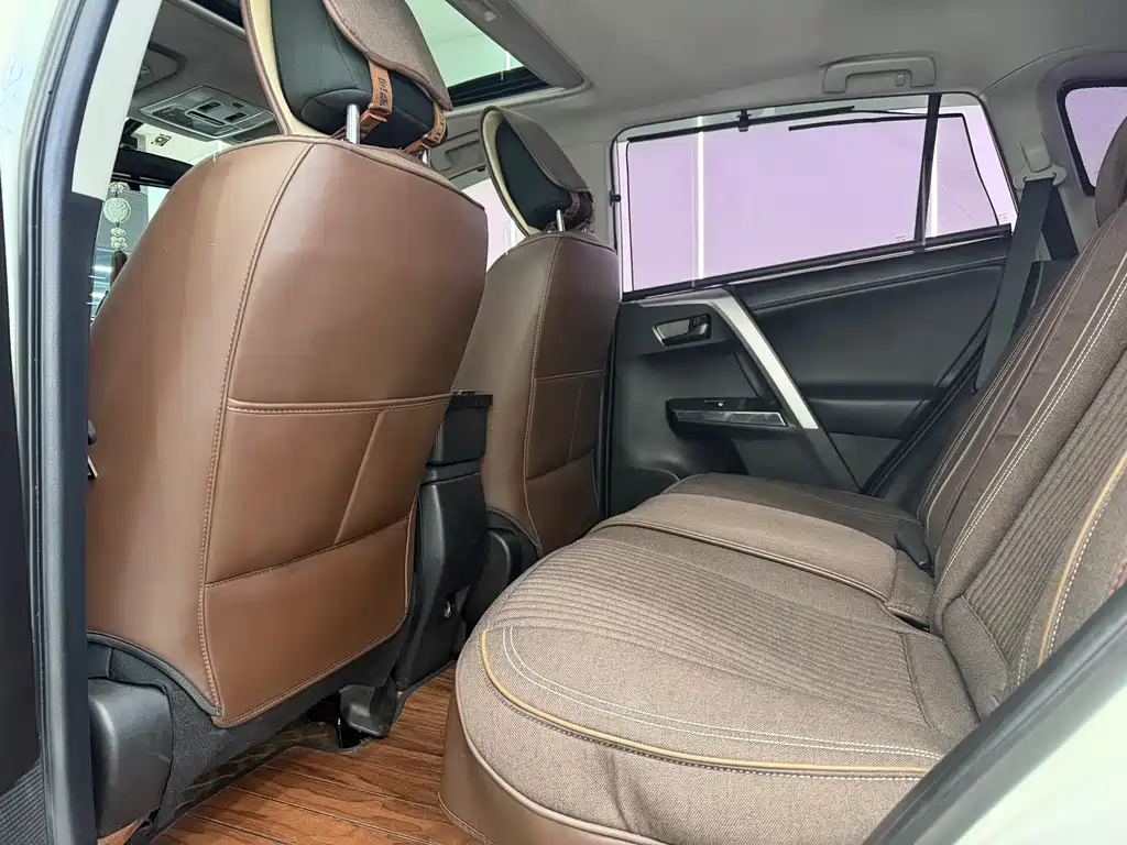 TOYOTA RAV4 RONGFANG