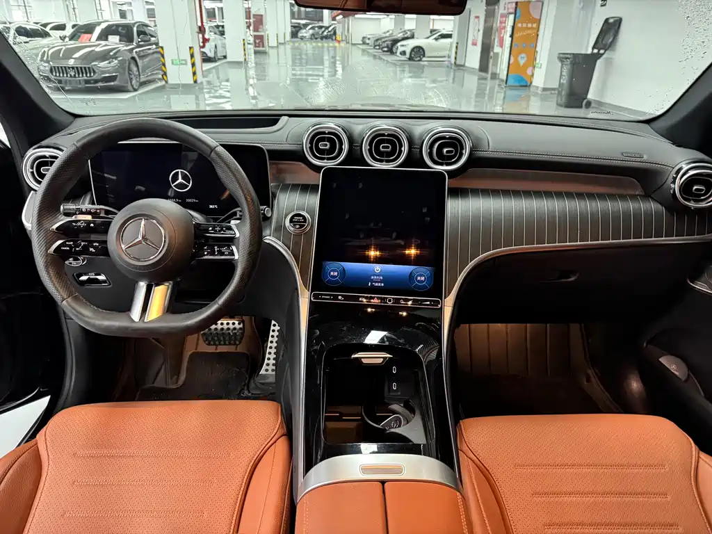 Mercedes-Benz GLC 2023 GLC 300 L 4MATIC Luxury 7 мест