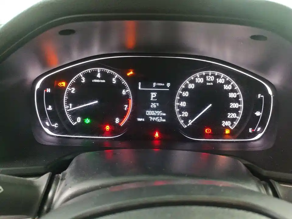 Honda Accord — миниатюра 9
