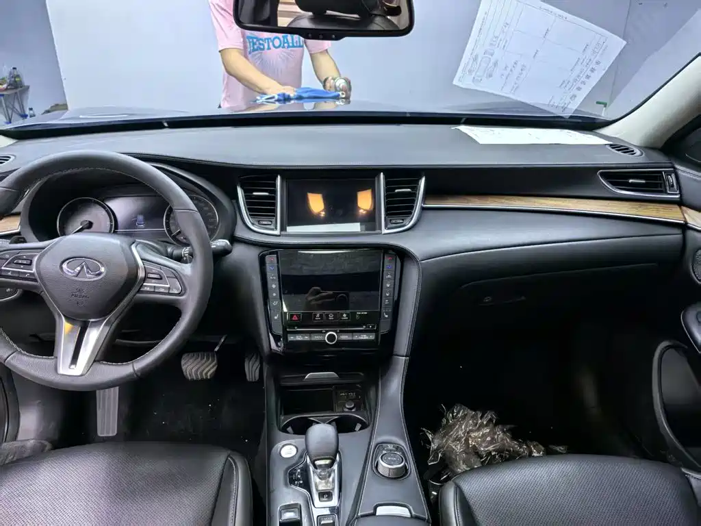Infiniti QX50 2020 2.0T