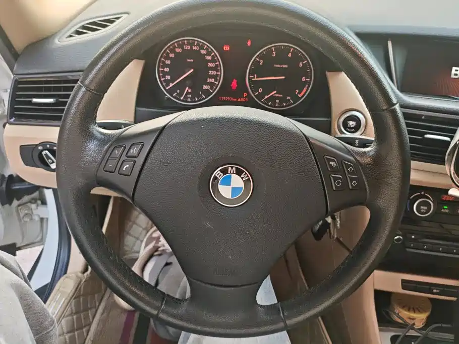 BMW X1 (Import) — миниатюра 15