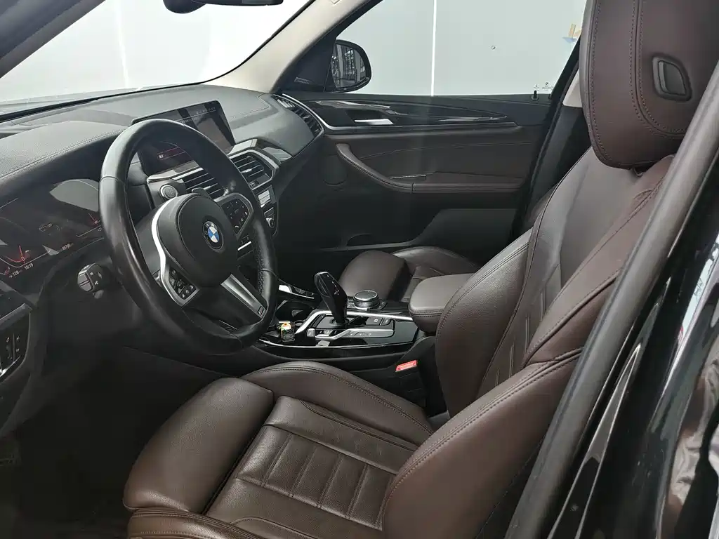 BMW X3 — миниатюра 11