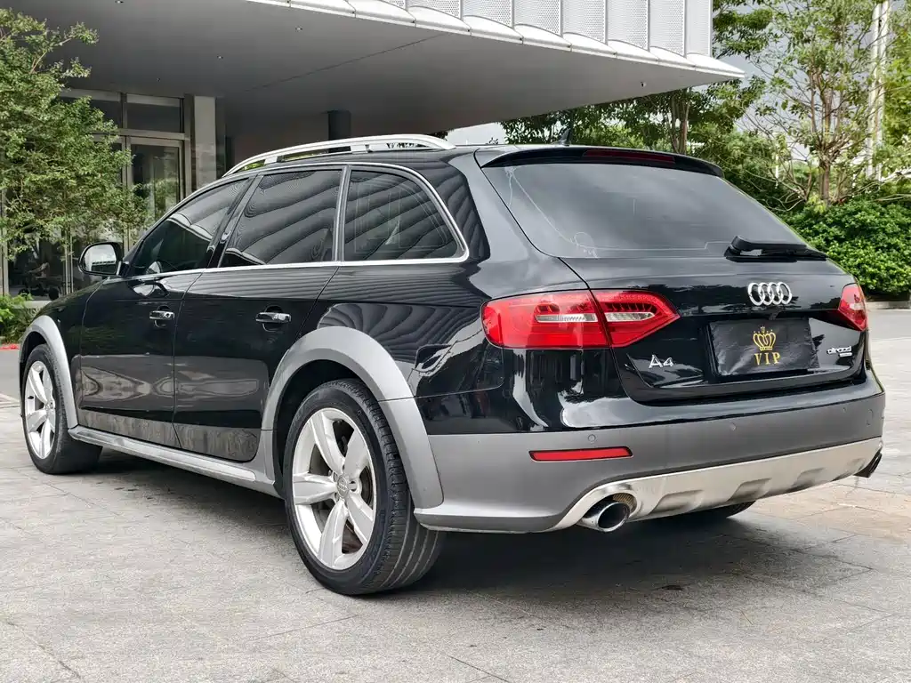 Audi A4 (Import) — миниатюра 7