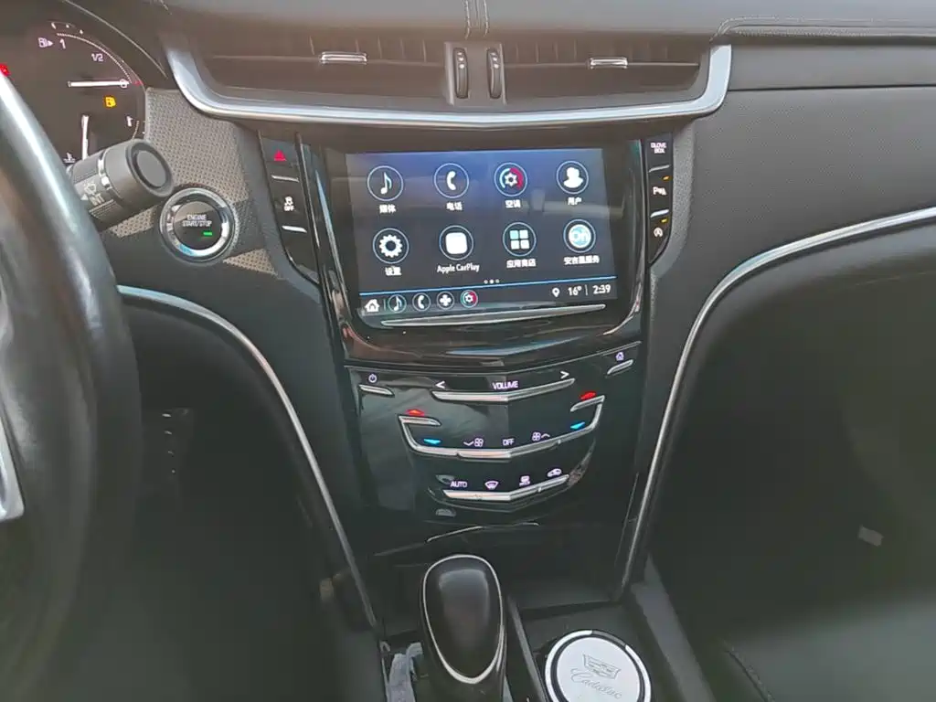 Cadillac XTS — миниатюра 9