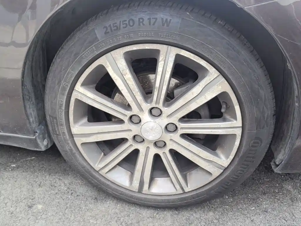 Peugeot 408 — миниатюра 8