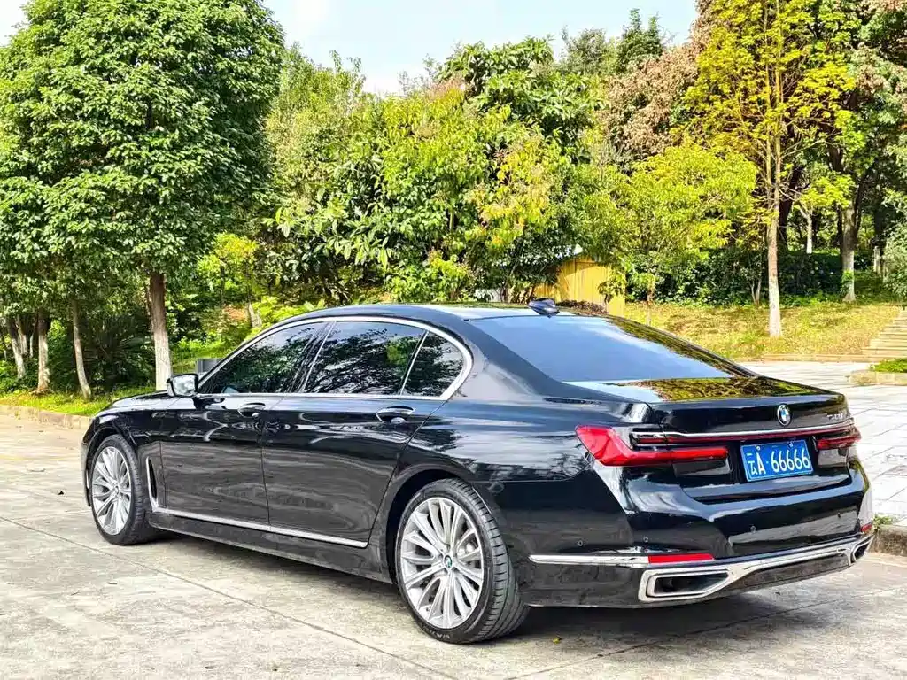 BMW 7 Series 7 2019 740Li Lead Luxury